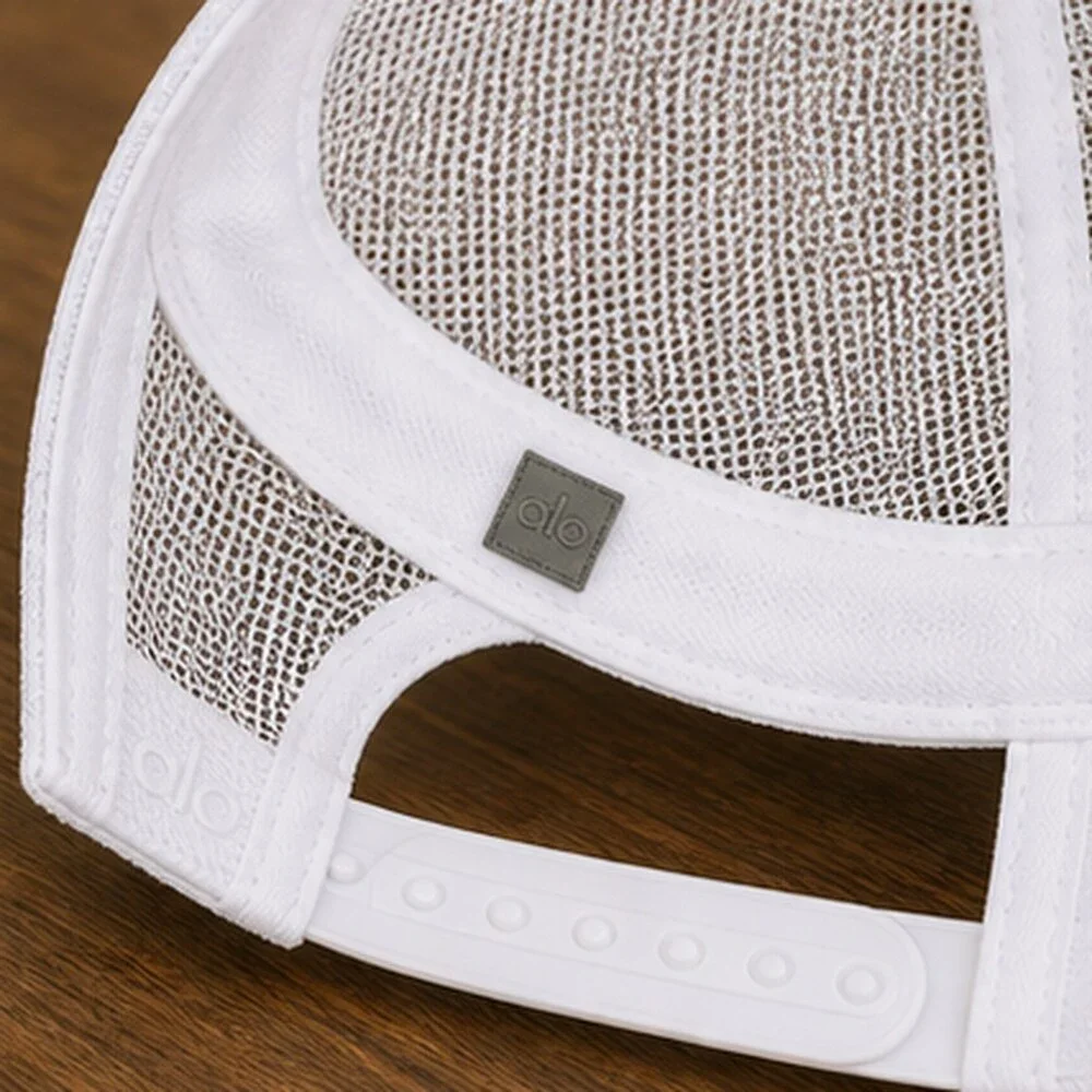 ALO Yoga White Black Workout Mesh Trucker Cap Hat Sporty